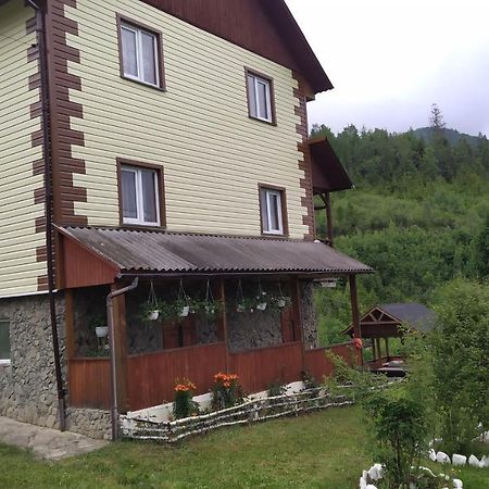 Родинна Оселя Slavsko Exterior foto