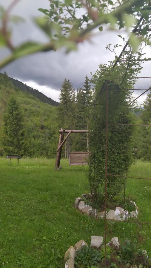 Родинна Оселя Slavsko Exterior foto