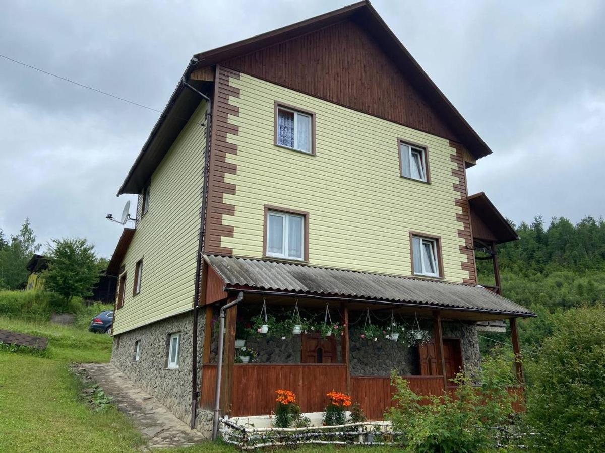 Родинна Оселя Slavsko Exterior foto