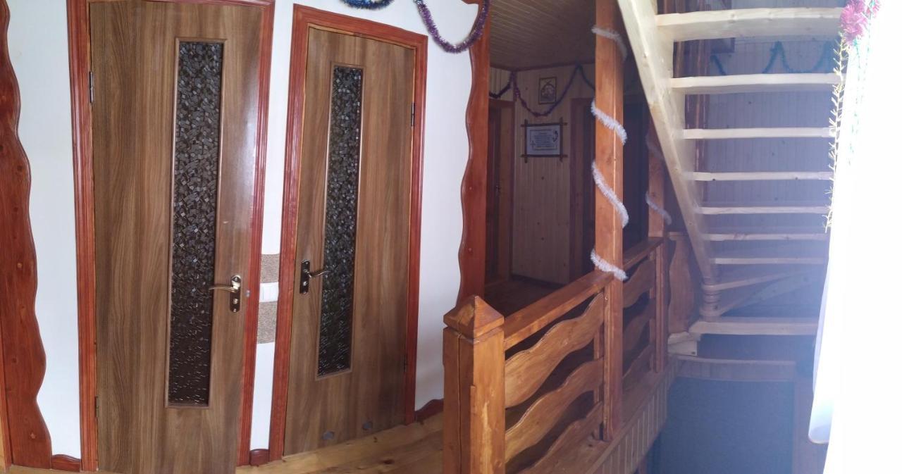 Родинна Оселя Slavsko Exterior foto